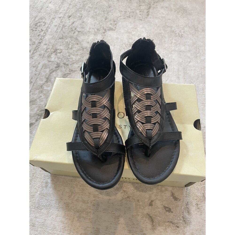 Kohls Sonoma Style Sandals Black Metallic Gray‎ Sz 8 Buckle Zip Close EUC W/ Box